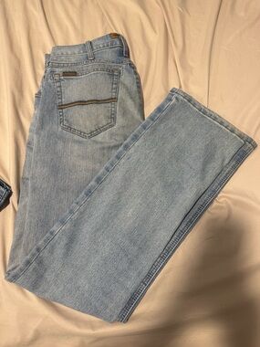 Ariat M7 jeans
Worn a few times
No rips no stains
29x34